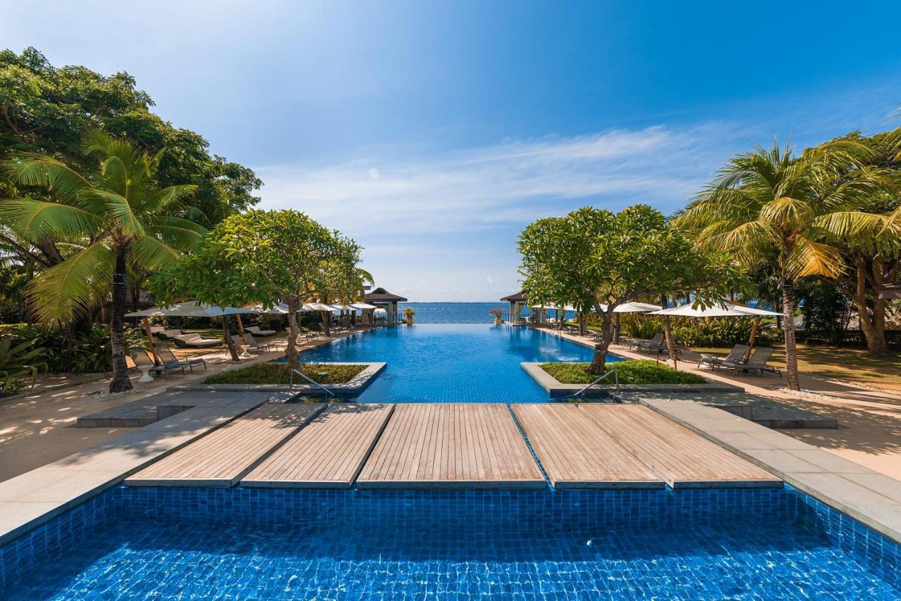 Crimson Resort And Spa - Mactan Island, Cebu Мактан Екстериор снимка