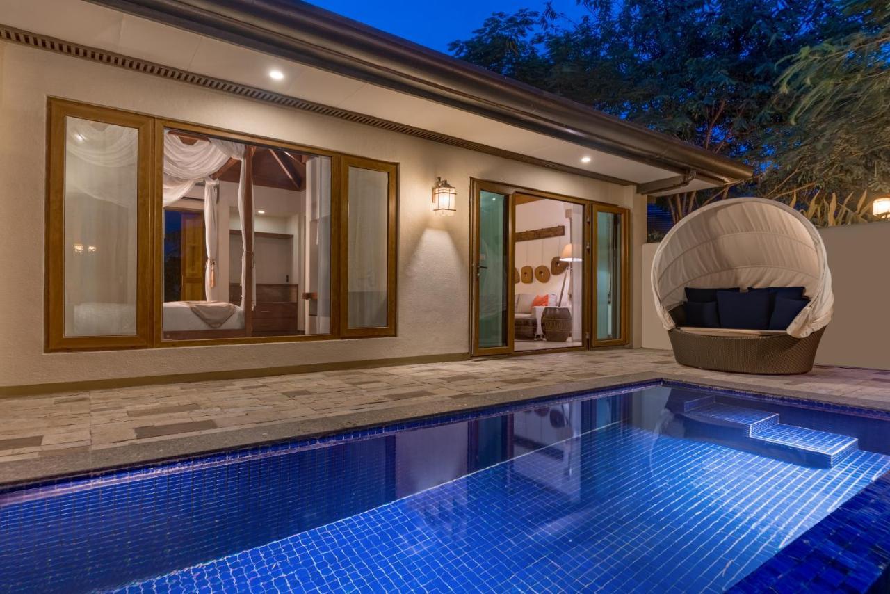 Crimson Resort And Spa - Mactan Island, Cebu Мактан Екстериор снимка