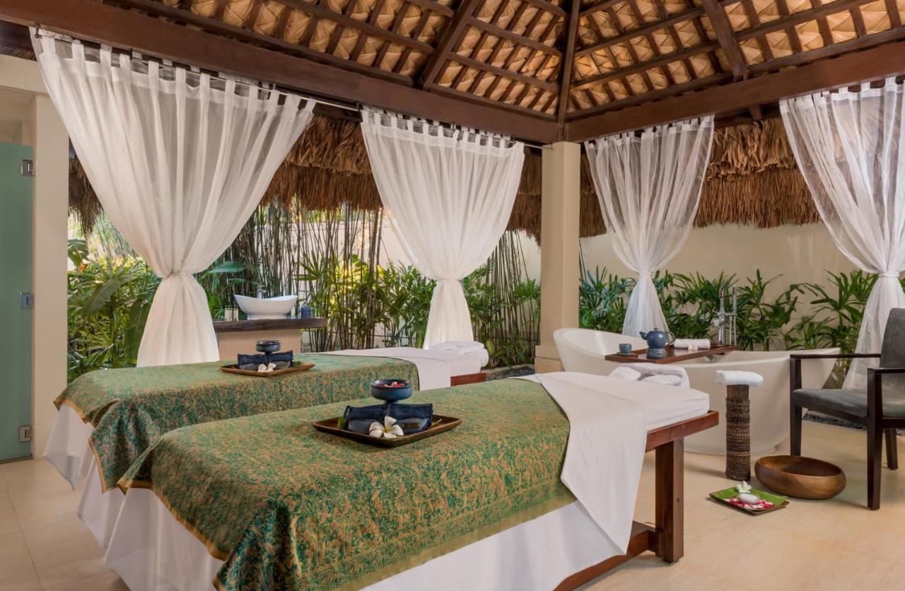 Crimson Resort And Spa - Mactan Island, Cebu Мактан Екстериор снимка